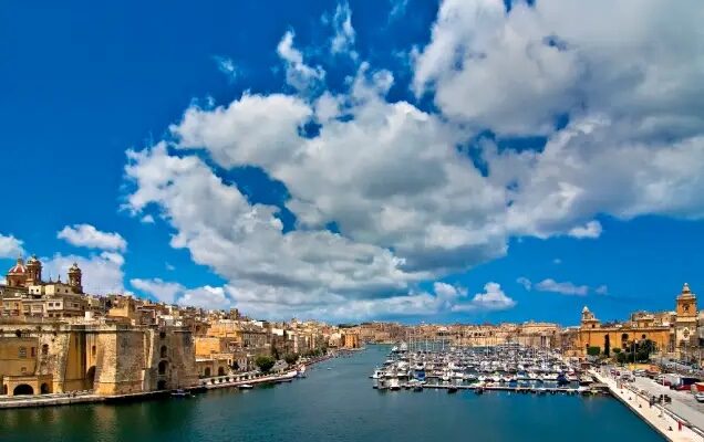 The Dos and Don'ts of Filling Out Your Spain Work Permit Visa Application Form